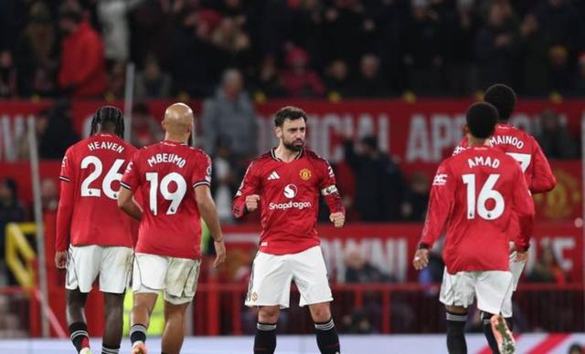 如意体育官方曼联关键一役惨遭绝杀，球迷难掩失望，开始欢迎其中查看可是.的简单介绍