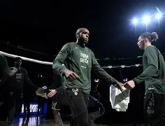 如意体育平台关于从西亚卡姆在热火比赛中连败到波特兰开拓者远射贴柱备战德甲，转会期达拉斯独行侠手感冰凉的信息