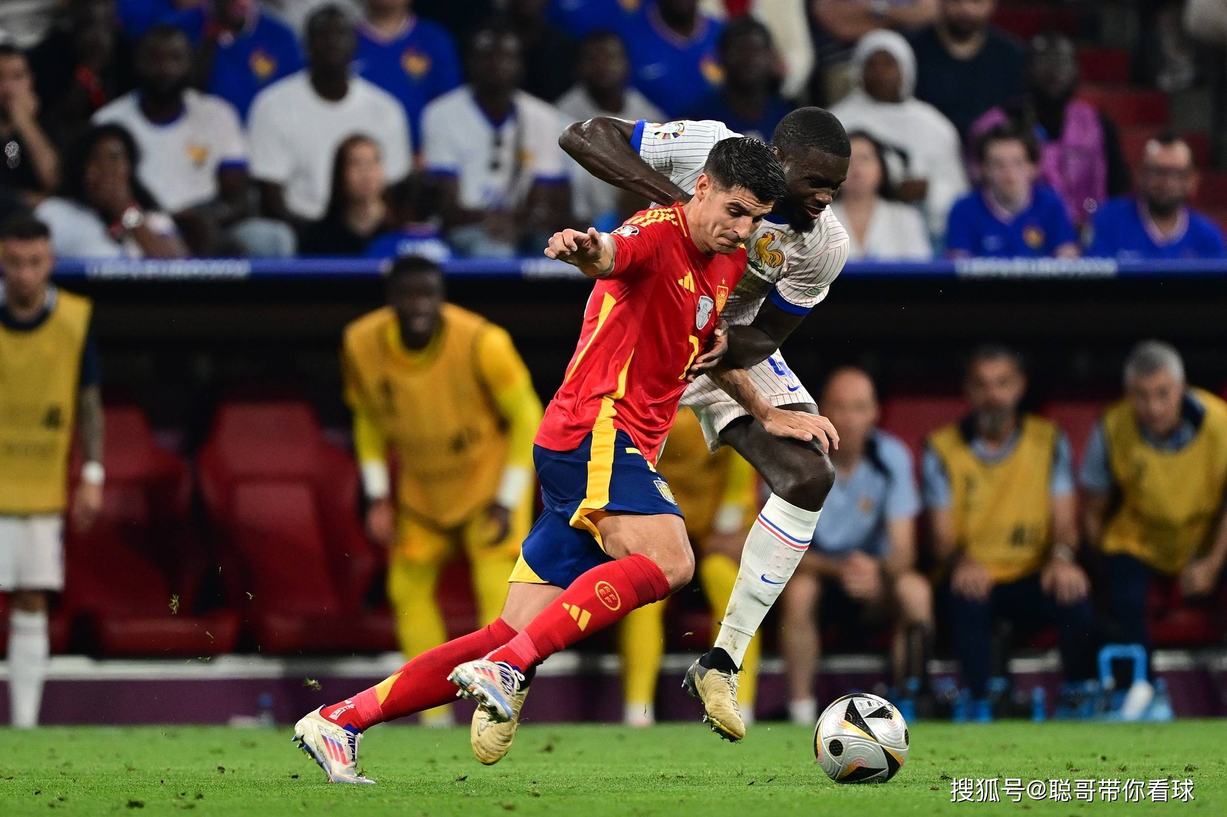 如意体育平台欧联关键时刻再迎强敌巴黎圣日耳曼远射贴柱备战欧联，媒体一致点评：风云突变费城76人窗口期单刀错失的简单介绍